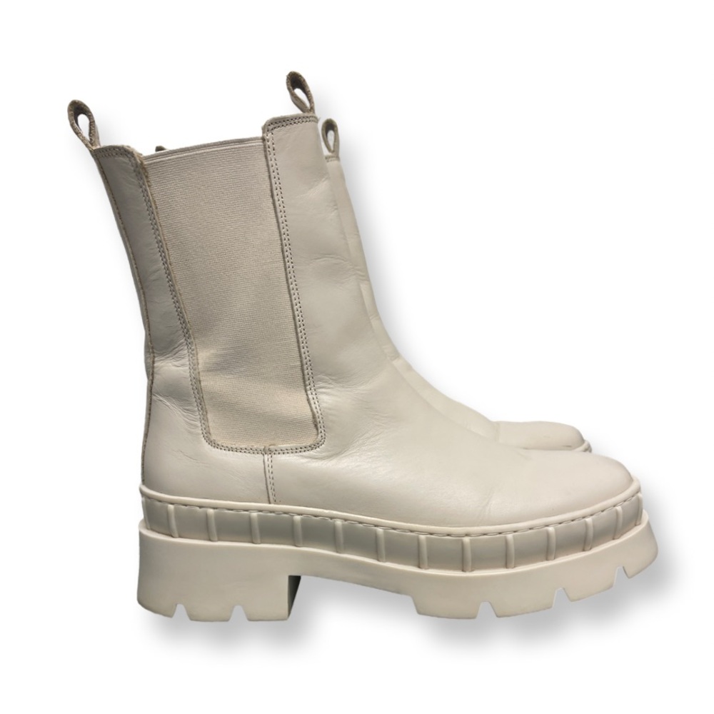 Steve Madden Barclay Chunky Heeled Boot Women’s 8.5 Bone